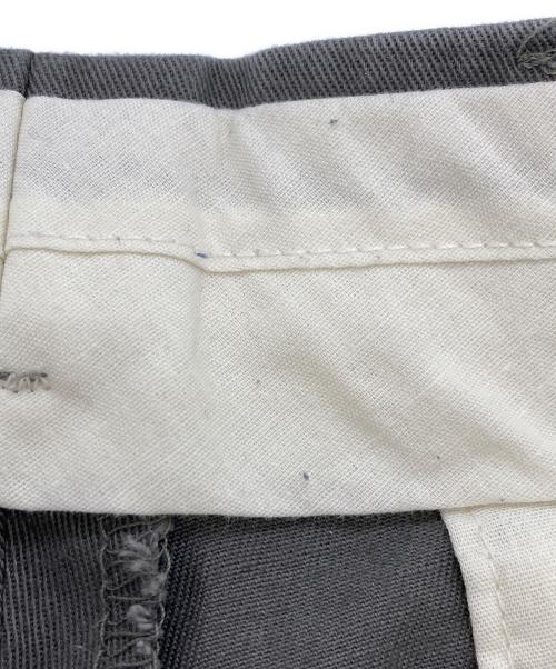 LEVI'S（リーバイス）LEVI'S (リーバイス) DRESS SLACKS グレー サイズ:W34の古着・服飾アイテム