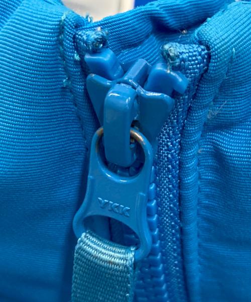 UNDEFEATED（アンディフィーテッド）UNDEFEATED (アンディフィーテッド) UNDEFEATED ダウンジャケット ブルー サイズ:Lの古着・服飾アイテム