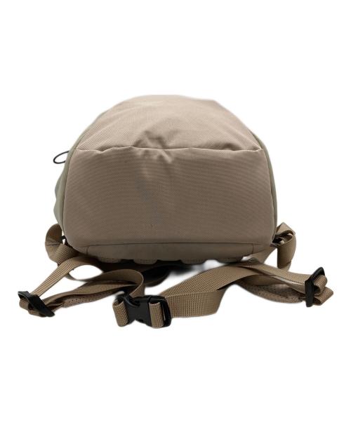 ARC'TERYX（アークテリクス）ARC'TERYX (アークテリクス) マンティス 16 バックパック ベージュの古着・服飾アイテム