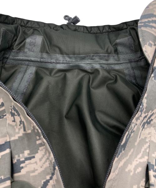 US ARMY（ユーエスアーミー）US ARMY (ユーエスアーミー) ［古着］APECS PARKA オリーブ サイズ:LARGE/REGULARの古着・服飾アイテム