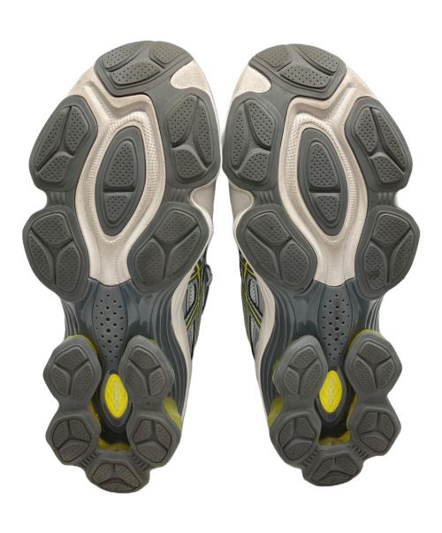 asics（アシックス）asics (アシックス) GEL-KINETIC FLUENT グレー サイズ:26cmの古着・服飾アイテム