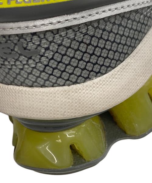 asics（アシックス）asics (アシックス) GEL-KINETIC FLUENT グレー サイズ:26cmの古着・服飾アイテム