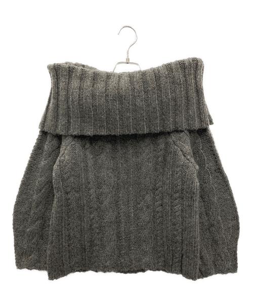 cygne（シーニュ）cygne (シーニュ) オフショルケーブルニット グレー サイズ:FREE 未使用品の古着・服飾アイテム