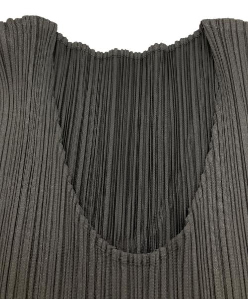 PLEATS PLEASE（プリーツプリーズ）PLEATS PLEASE (プリーツプリーズ) ワッシャー切替プリーツワンピース グレー サイズ:2の古着・服飾アイテム