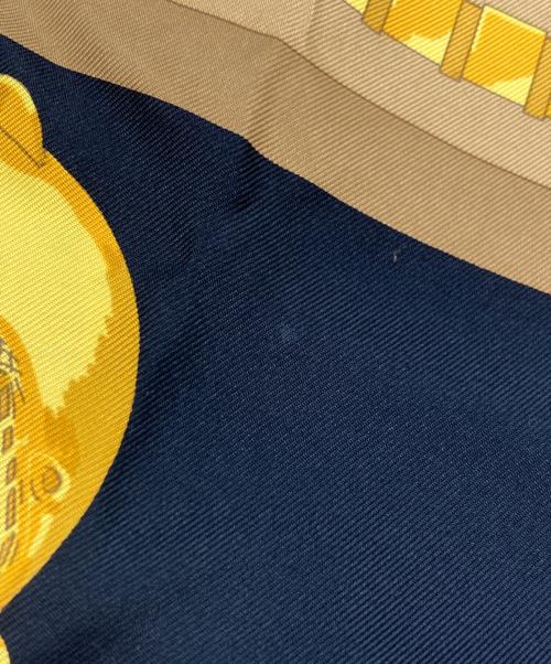 HERMES（エルメス）HERMES (エルメス) カレ90 Eperon d'or 黄金の拍車 シルクスカーフ ブラックの古着・服飾アイテム