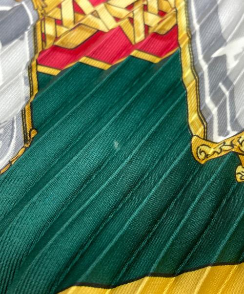 HERMES（エルメス）HERMES (エルメス) プリーツカレ90 FEUX DE ROUTE 馬車のランタン グリーンの古着・服飾アイテム