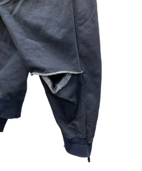 stein（シュタイン）stein (シュタイン) DIVIDE SLEEVE V NECK SWEAT ブラック サイズ:Sの古着・服飾アイテム