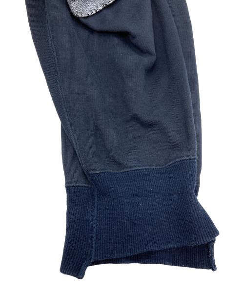 stein（シュタイン）stein (シュタイン) DIVIDE SLEEVE V NECK SWEAT ブラック サイズ:Sの古着・服飾アイテム