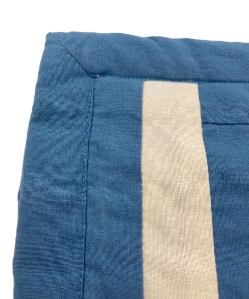 BODE（ボーディ）BODE (ボーディ) BODE WHITE HOUSE STEPS QUILT SARF ホワイト×ブルーの古着・服飾アイテム