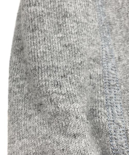 Champion REVERSE WEAVE（チャンピオン リバース ウィーブ）Champion REVERSE WEAVE (チャンピオン リバース ウィーブ) 【古着】リバースウィーブパーカー グレー サイズ:Lの古着・服飾アイテム