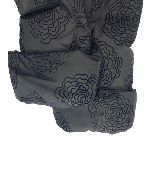 ARMANI COLLEZIONI（アルマーニ コレツィオーニ）ARMANI COLLEZIONI (アルマーニ コレツィオーニ) ARMANI COLLEZIONI ダウンジャケット ブラック サイズ:Mの古着・服飾アイテム