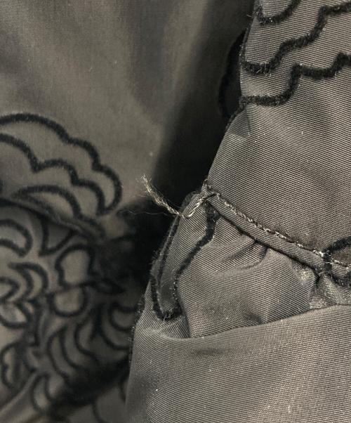 ARMANI COLLEZIONI（アルマーニ コレツィオーニ）ARMANI COLLEZIONI (アルマーニ コレツィオーニ) ARMANI COLLEZIONI ダウンジャケット ブラック サイズ:Mの古着・服飾アイテム