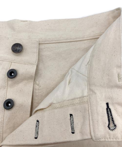 PAY DAY（ペイデイ）PAY DAY (ペイデイ) ペインターパンツ アイボリー サイズ:Sの古着・服飾アイテム