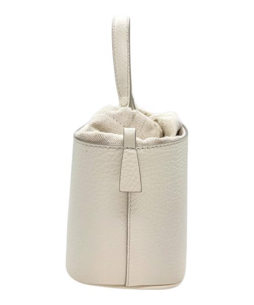Maison Margiela（メゾンマルジェラ）Maison Margiela (メゾンマルジェラ) Maison Margiela バケットバッグ ホワイトの古着・服飾アイテム