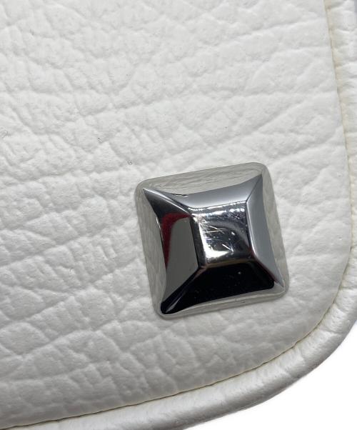 Maison Margiela（メゾンマルジェラ）Maison Margiela (メゾンマルジェラ) Maison Margiela バケットバッグ ホワイトの古着・服飾アイテム