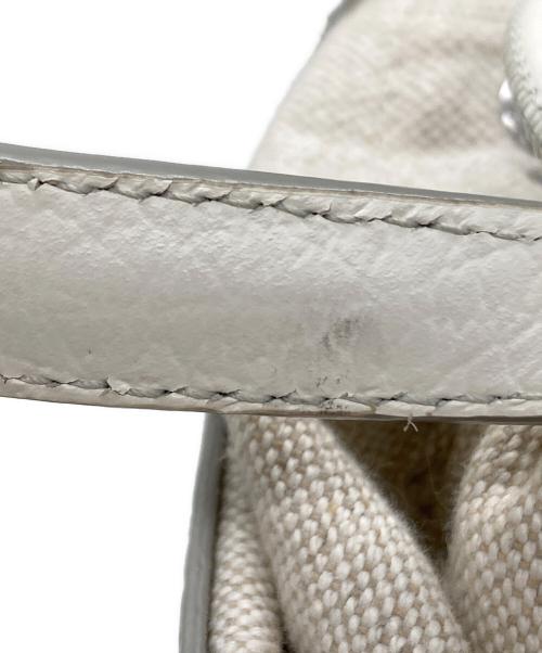 Maison Margiela（メゾンマルジェラ）Maison Margiela (メゾンマルジェラ) Maison Margiela バケットバッグ ホワイトの古着・服飾アイテム