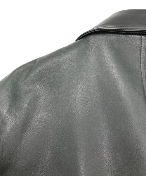 DSQUARED2（ディースクエアード）DSQUARED2 (ディースクエアード) バッチシングルライダースジャケット ブラック サイズ:SIZE 52の古着・服飾アイテム