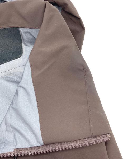 ARC'TERYX（アークテリクス）ARC'TERYX (アークテリクス) Beta AR Jacket Bitters/ビターズ(ブラウン) サイズ:XLの古着・服飾アイテム