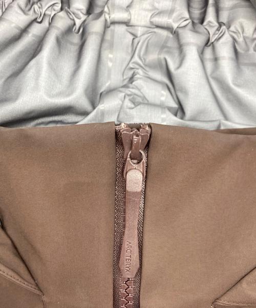 ARC'TERYX（アークテリクス）ARC'TERYX (アークテリクス) Beta AR Jacket Bitters/ビターズ(ブラウン) サイズ:XLの古着・服飾アイテム