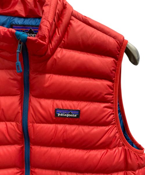 Patagonia（パタゴニア）Patagonia (パタゴニア) Down Sweater Vest レッド サイズ:Mの古着・服飾アイテム