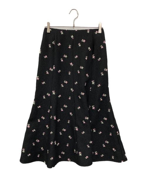 YORI（ヨリ）yori (ヨリ) フクレ刺繍ジャガードスカート ブラック サイズ:38 未使用品の古着・服飾アイテム