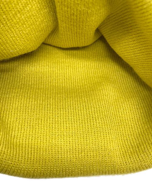 PALACE（パレス）PALACE (パレス) NEIGHBORHOOD (ネイバーフッド) エンブレムロゴワッペンビーニー マスタードの古着・服飾アイテム