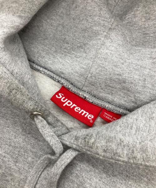SUPREME（シュプリーム）Supreme (シュプリーム) S LOGO HOODED SWEATSHIRT グレー×チャコールグレー サイズ:Mの古着・服飾アイテム