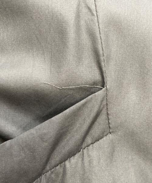 Salvatore Ferragamo（サルヴァトーレ フェラガモ）Salvatore Ferragamo (サルヴァトーレ フェラガモ) ショールカラーダウンコート グレー サイズ:Mの古着・服飾アイテム