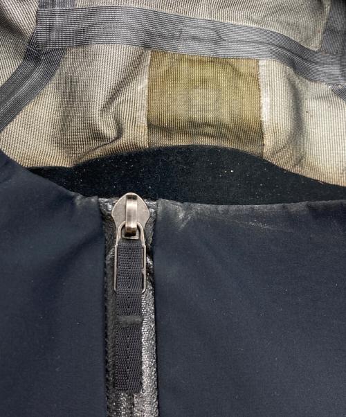 ARC'TERYX VEILANCE（アークテリクスヴェイランス）ARC'TERYX VEILANCE (アークテリクスヴェイランス) ナイロンジャケット ブラック サイズ:XLの古着・服飾アイテム