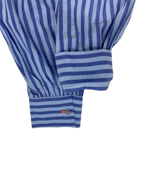 HeRIN.CYE（ヘリンドットサイ）HeRIN.CYE (ヘリンドットサイ) Flare hem shirt ブルー サイズ:FREEの古着・服飾アイテム