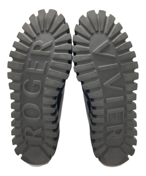 Roger Vivier（ロジェ ヴィヴィエ）Roger Vivier (ロジェ ヴィヴィエ) VIV' GO-THICK・ヴィヴゴーシック ブラック サイズ:SIZE 37の古着・服飾アイテム