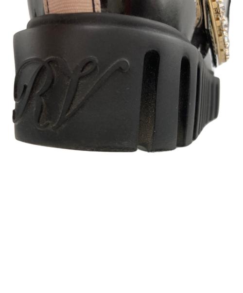 Roger Vivier（ロジェ ヴィヴィエ）Roger Vivier (ロジェ ヴィヴィエ) VIV' GO-THICK・ヴィヴゴーシック ブラック サイズ:SIZE 37の古着・服飾アイテム