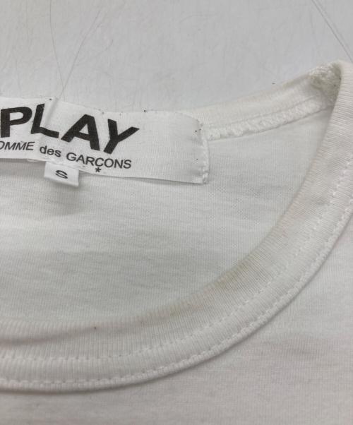 PLAY COMME des GARCONS（プレイコムデギャルソン）PLAY COMME des GARCONS (プレイコムデギャルソン) ハートスタッズTシャツ ホワイト サイズ:Sの古着・服飾アイテム