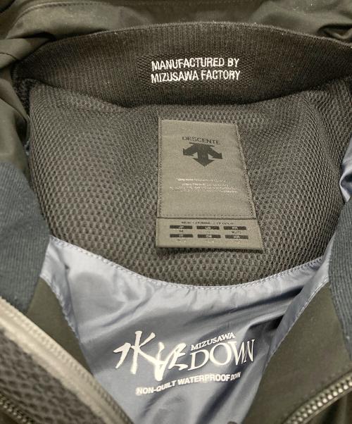 DESCENTE ALLTERRAIN（デザイント オルテライン）DESCENTE ALLTERRAIN (デザイント オルテライン) BEAMS JAPAN (ビームスジャパン) 別注マウンテニアダウンジャケット ブラック サイズ:Mの古着・服飾アイテム