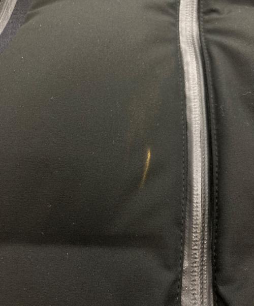 DESCENTE ALLTERRAIN（デザイント オルテライン）DESCENTE ALLTERRAIN (デザイント オルテライン) BEAMS JAPAN (ビームスジャパン) 別注マウンテニアダウンジャケット ブラック サイズ:Mの古着・服飾アイテム