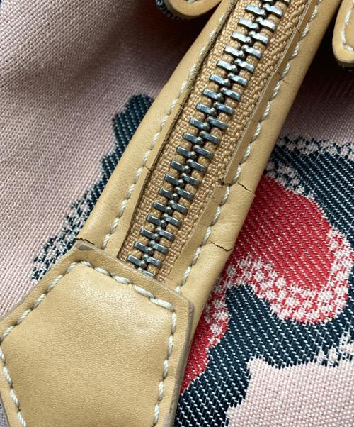 Vivienne Westwood（ヴィヴィアンウエストウッド）Vivienne Westwood (ヴィヴィアンウエストウッド) ヤスミンハートバッグ ピンクベージュの古着・服飾アイテム