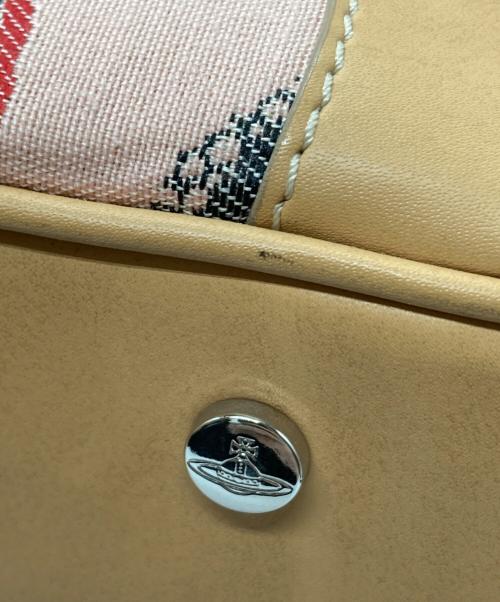 Vivienne Westwood（ヴィヴィアンウエストウッド）Vivienne Westwood (ヴィヴィアンウエストウッド) ヤスミンハートバッグ ピンクベージュの古着・服飾アイテム