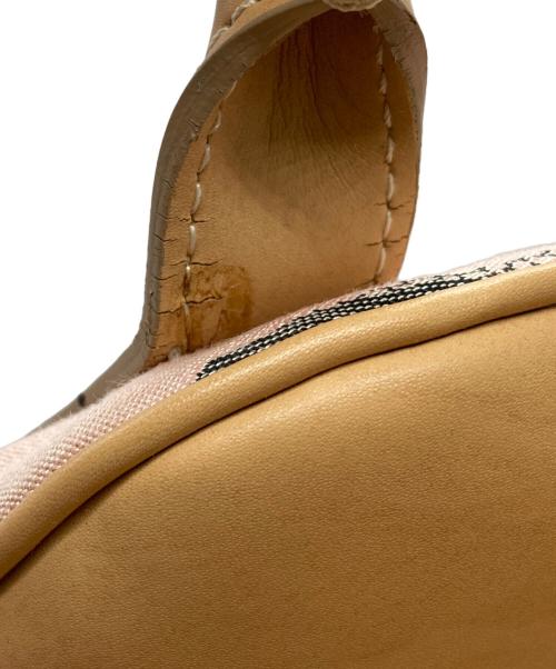 Vivienne Westwood（ヴィヴィアンウエストウッド）Vivienne Westwood (ヴィヴィアンウエストウッド) ヤスミンハートバッグ ピンクベージュの古着・服飾アイテム