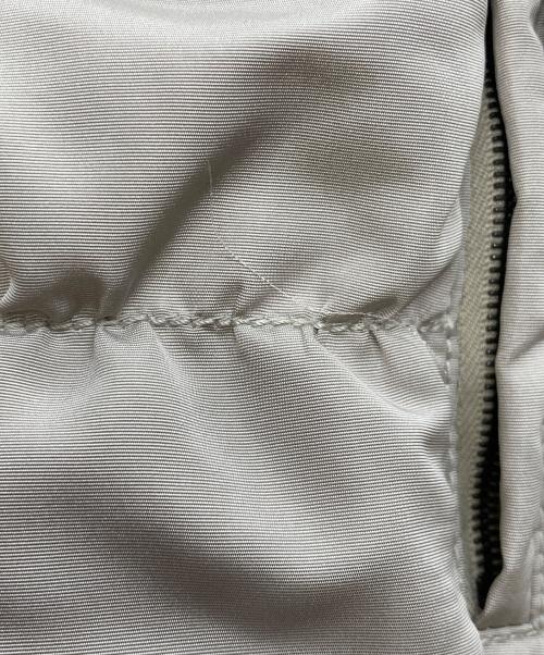 PRADA（プラダ）PRADA (プラダ) SQUIRREL/ダウンジャケット グレー サイズ:42の古着・服飾アイテム