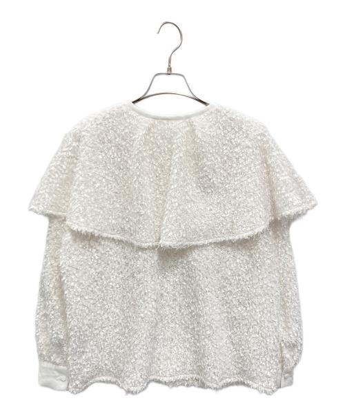 bow.a（ボウ・エー）bow.a (ボウ・エー) FETHER CAPE BLOUSE ホワイト サイズ:FREE 未使用品の古着・服飾アイテム