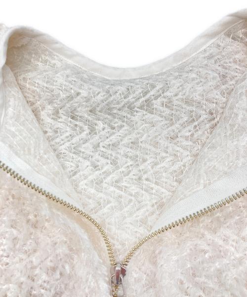 bow.a（ボウ・エー）bow.a (ボウ・エー) FETHER CAPE BLOUSE ホワイト サイズ:FREE 未使用品の古着・服飾アイテム