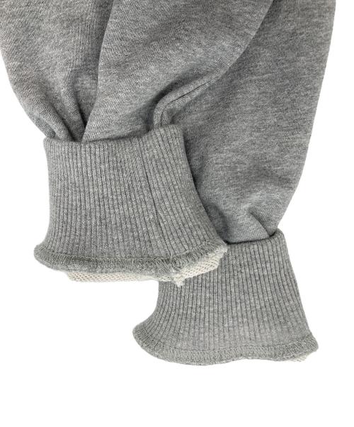 Bibiy.（ビビィ）Bibiy. (ビビィ) BY. FLOWER SWEATSHIRT グレー サイズ:FREE 未使用品の古着・服飾アイテム