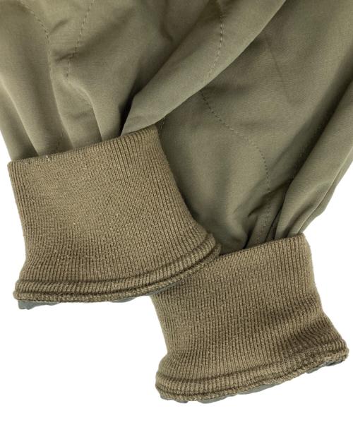 uniform experiment（ユニフォームエクスペリメント）uniform experiment (ユニフォームエクスペリメント) QUILTING PULLOVER SMOCK カーキ サイズ:記載無しの古着・服飾アイテム