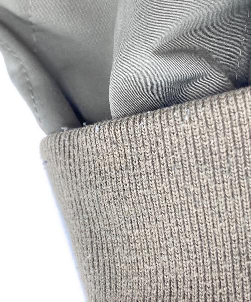uniform experiment（ユニフォームエクスペリメント）uniform experiment (ユニフォームエクスペリメント) QUILTING PULLOVER SMOCK カーキ サイズ:記載無しの古着・服飾アイテム
