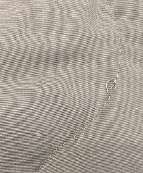 uniform experiment（ユニフォームエクスペリメント）uniform experiment (ユニフォームエクスペリメント) QUILTING PULLOVER SMOCK カーキ サイズ:記載無しの古着・服飾アイテム