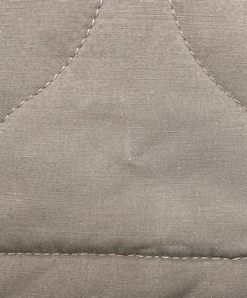 uniform experiment（ユニフォームエクスペリメント）uniform experiment (ユニフォームエクスペリメント) QUILTING PULLOVER SMOCK カーキ サイズ:記載無しの古着・服飾アイテム