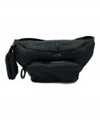 SEE BY CHLOEシーバイクロエ）の古着「JOY RIDER パデッドナイロン ボディバッグ」｜ブラック