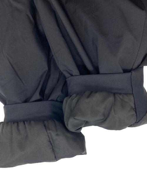 ARC'TERYX（アークテリクス）ARC'TERYX (アークテリクス) ATOM JACKET ブラック サイズ:Mの古着・服飾アイテム