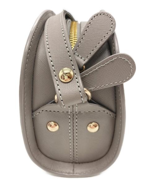 A.P.C.（アーペーセー）A.P.C. (アーペーセー) ハーフムーンバッグ グレーの古着・服飾アイテム