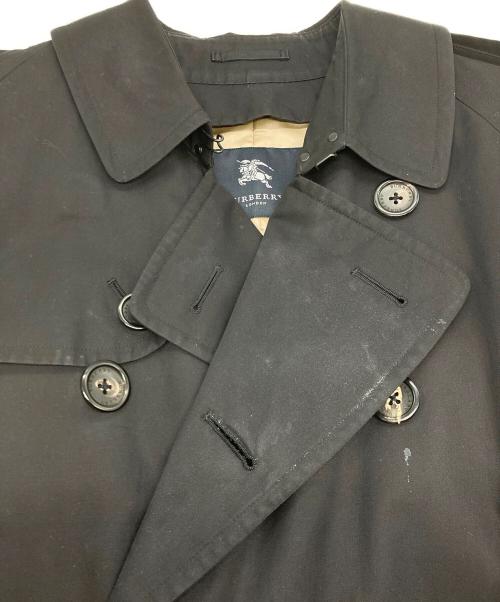BURBERRY LONDON（バーバリーロンドン）BURBERRY LONDON (バーバリーロンドン) ノバチェックライナー付トレンチコート ブラック サイズ:記載無しの古着・服飾アイテム
